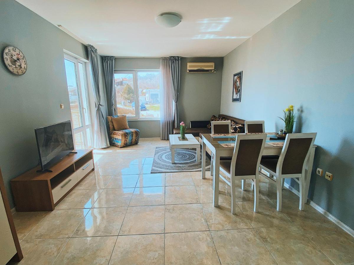 First Line On The Beach Cosy Sea Paradise Apartments Kavarna Exterior photo