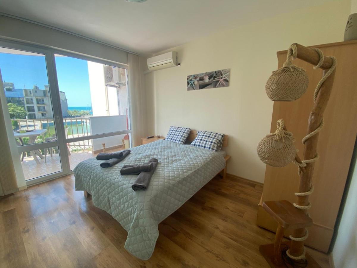 First Line On The Beach Cosy Sea Paradise Apartments Kavarna Exterior photo