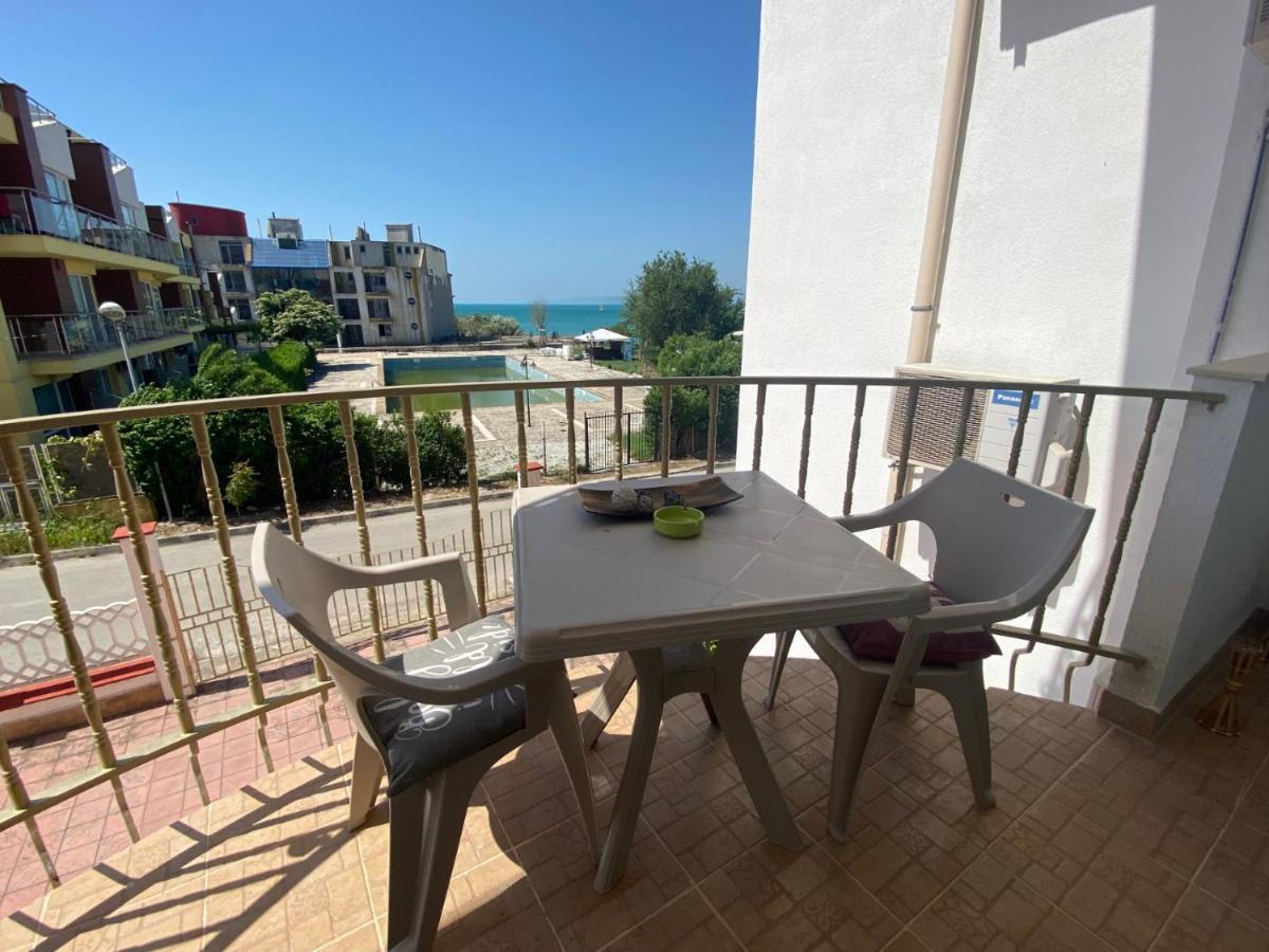 First Line On The Beach Cosy Sea Paradise Apartments Kavarna Exterior photo