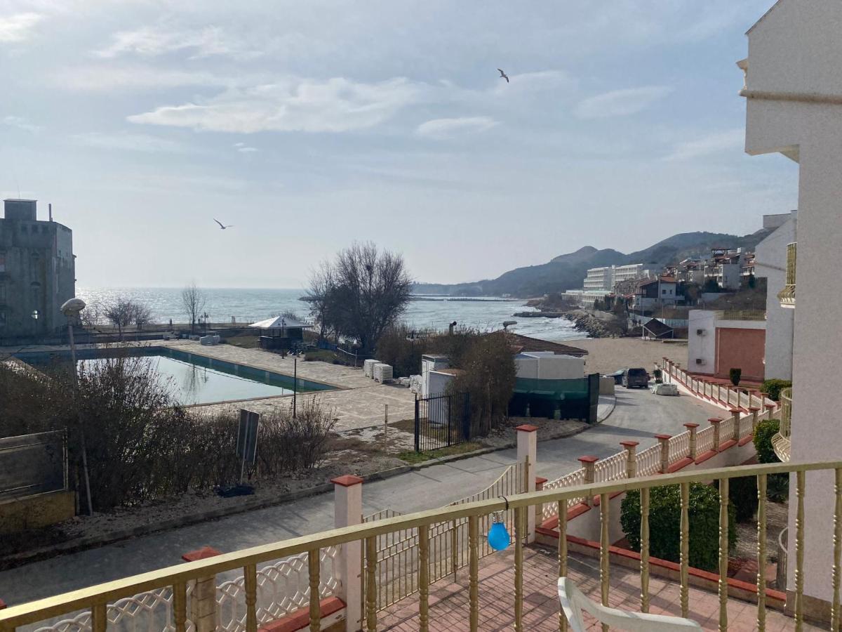 First Line On The Beach Cosy Sea Paradise Apartments Kavarna Exterior photo